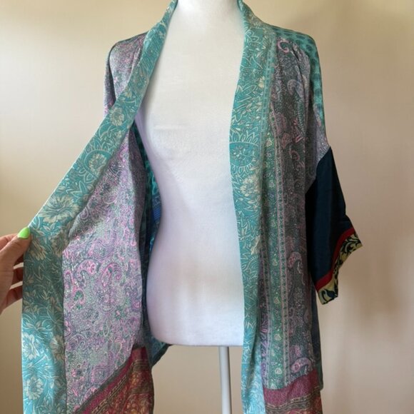 Karma Highway Patchwork Multi Art Silk Kimono Boho Coverup - Picture 3 of 8